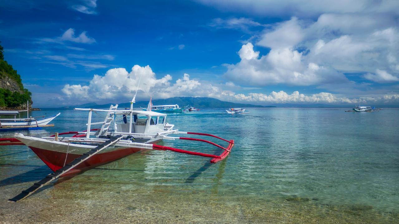 Atlantis Dive Resort Puerto Galera Exterior foto